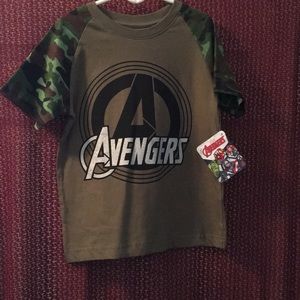 Marvel Avengers Camaflouge Sleeves Classic T-shirt